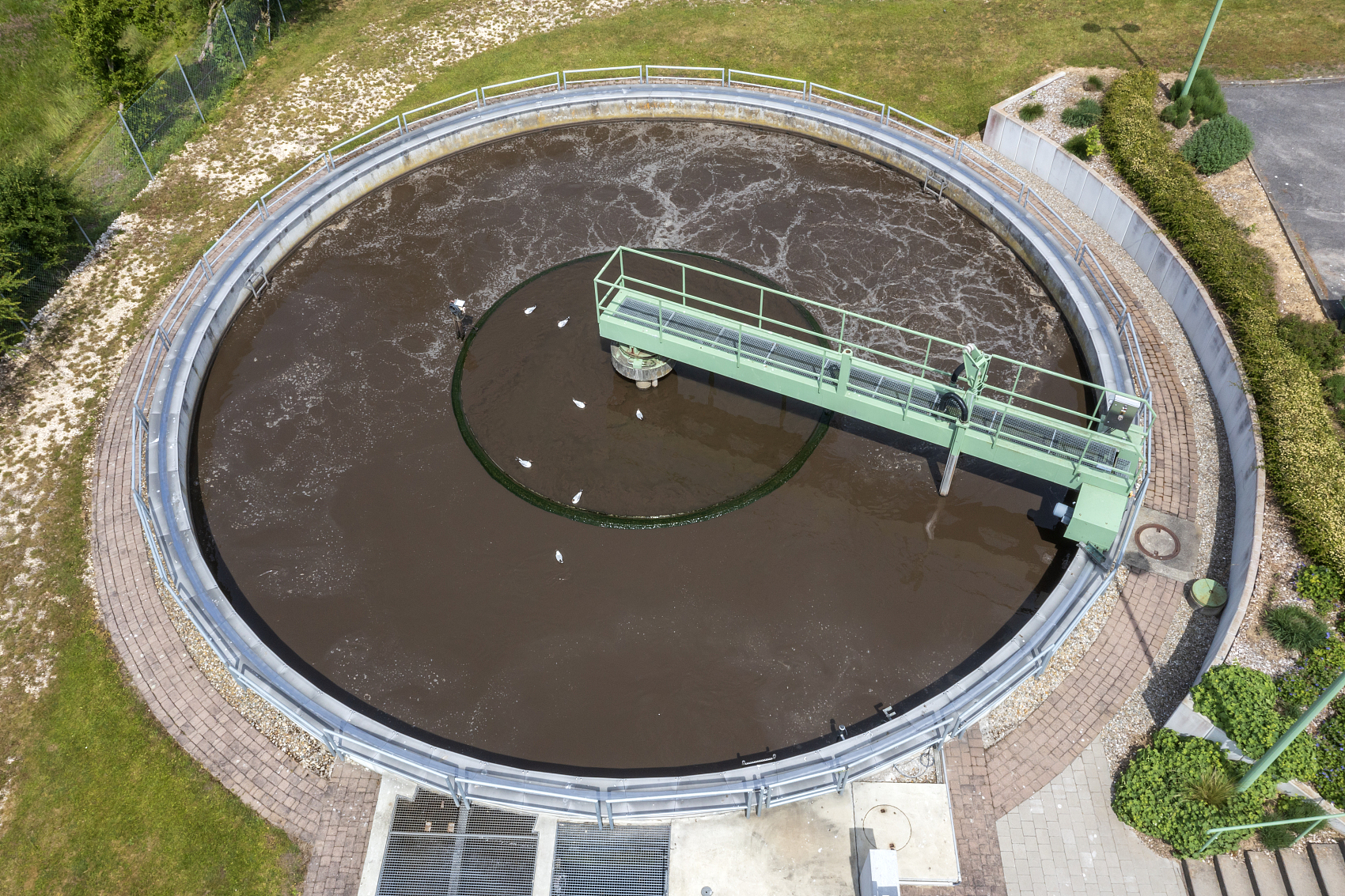 周邊傳動(dòng)刮泥機(jī)